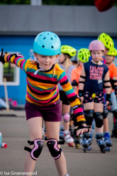 Video van skeelertraining Hengelose IJsclub